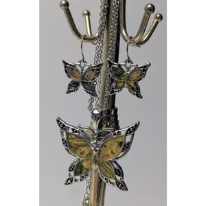 Abalone Butterfly Necklace Pierced Earring Set 4cm Silver Tone Statement Pendant